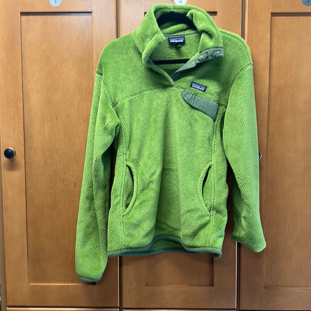 Patagonia sweater